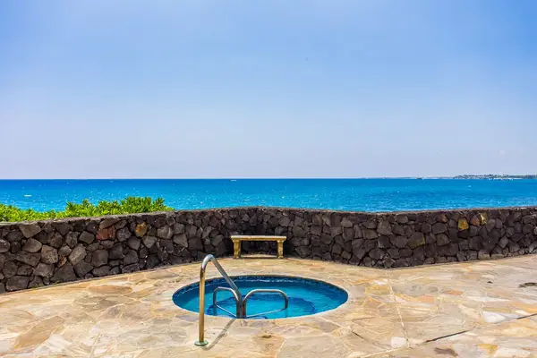Oceanfront Hot Tub Escape