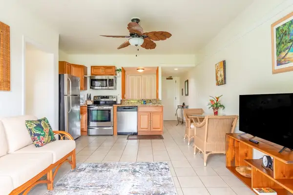 Spacious Living Area For Easy Island Living