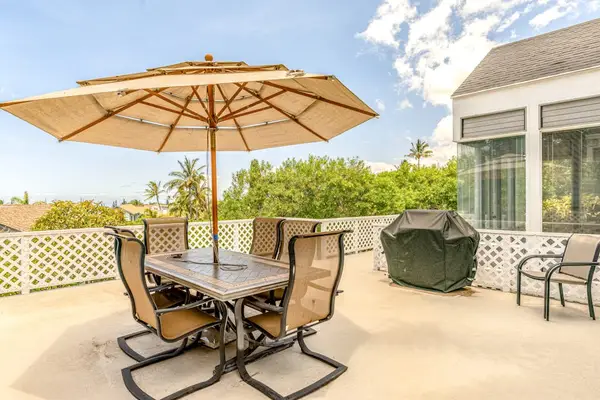 Fire up the BBQ and enjoy relaxing balcony dining with scenic outdoor views