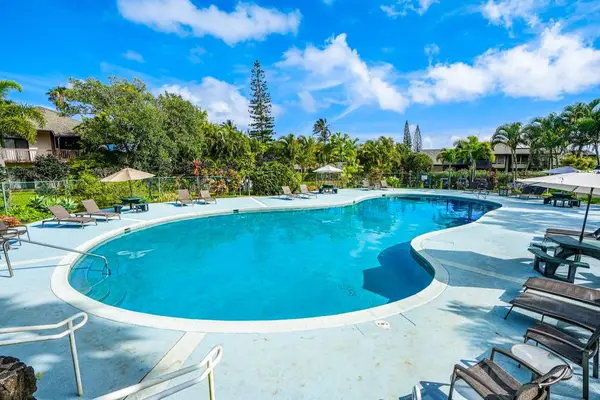 Mauna Kai community pool