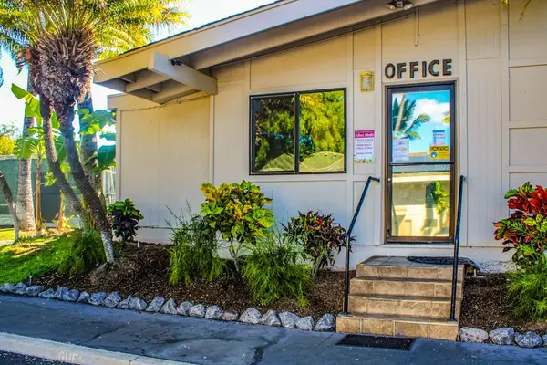 Helpful Resort Office For Guest Support