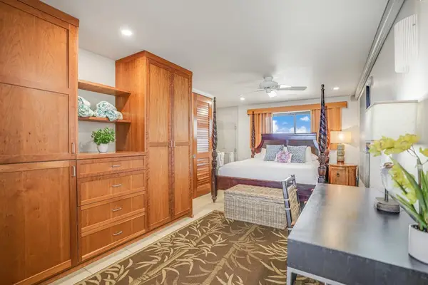 Spacious Oceanfront Primary Suite