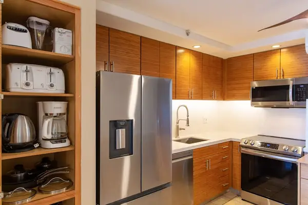 Fully Equipped Kitchen Ready For Effortless Vacation Cooking