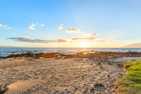 Breathtaking Sunset Horizons Over The Pacific Ocean