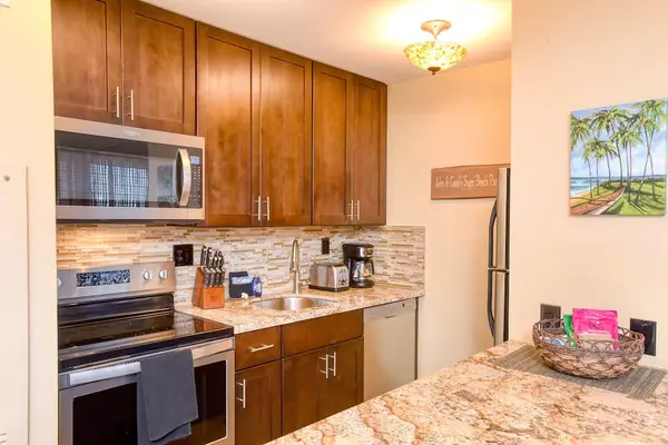 Fully Equipped Kitchen For Easy Cooking
