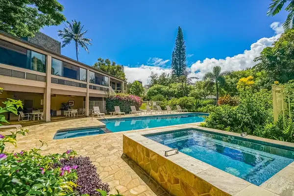 Resort Pool And Hot Tub Oasis