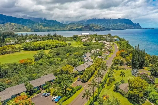 Discover Hawaii's Stunning Coastline From The Sky