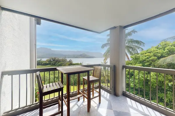 Enjoy fresh breezes and beautiful mountain views from this balcony