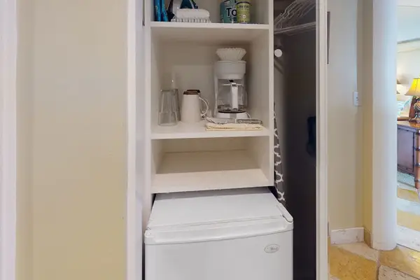 Convenient washer and dryer make longer vacation stays feel effortless