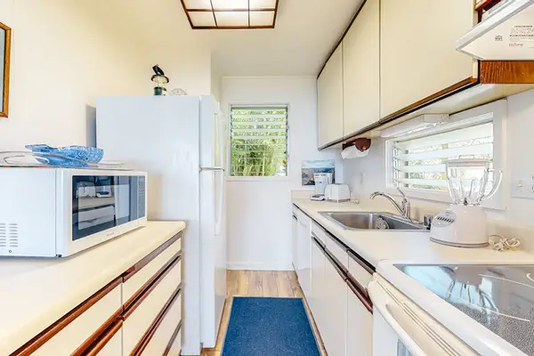 Cook With Ease In Paradise