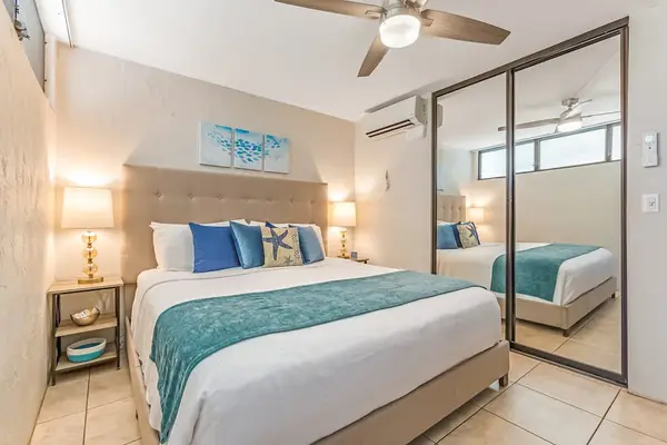 Wake up refreshed in the bright and inviting primary bedroom.