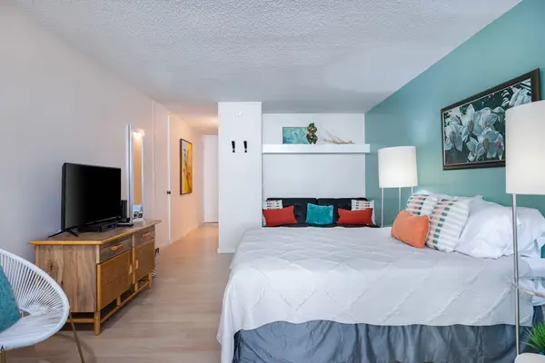 Spacious Studio Made For Relaxing