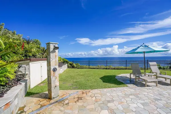 Relax on the oceanfront lawn with sweeping Pacific views