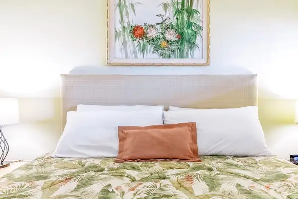 Plush Island Pillows Designed For Deep Relaxation
