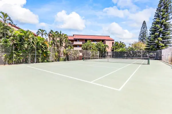 Community tennis court for friendly matches
