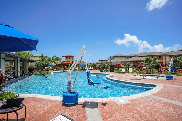 Sparkling Resort Style Swimming Pool