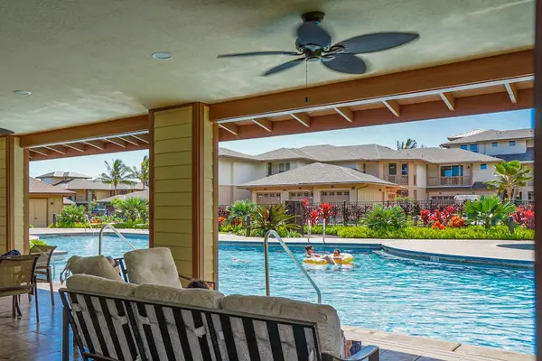 Poolside Lanai With Resort Views