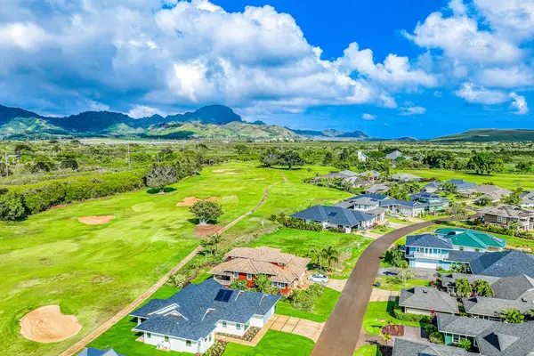 Scenic community with mountain views