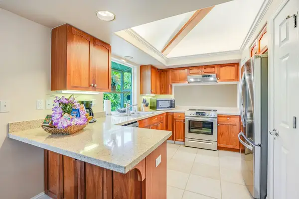 Fully remodeled upgraded stainless steel kitchen.