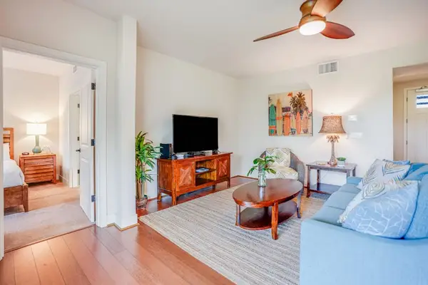 Coastal Comfort Meets Modern Style