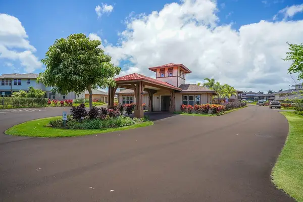 Grand Resort Clubhouse Entrance