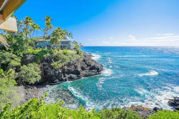 Enjoy quiet afternoons surrounded by beautiful island natur