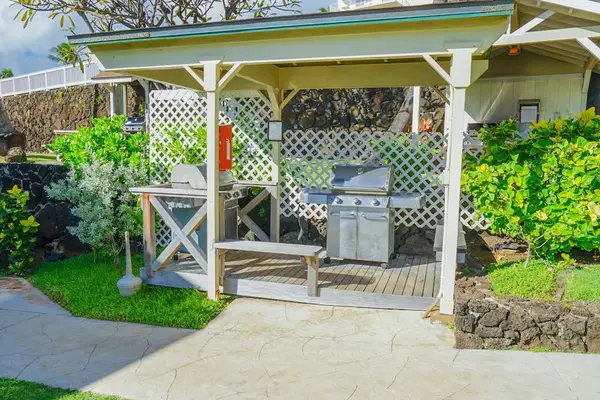 Gather together in this beautiful outdoor retreat space