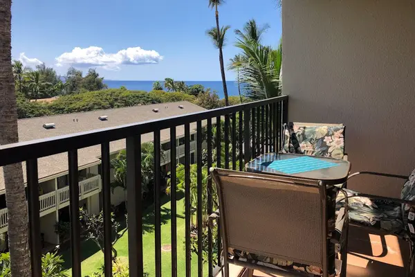 Private Balcony With Ocean Breeze Views