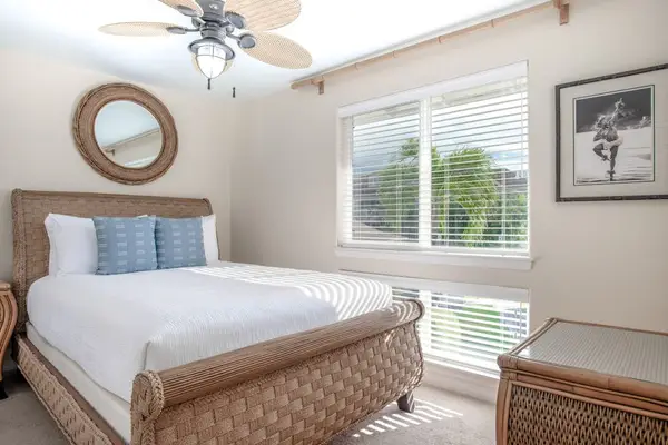 Bright Primary Bedroom with Queen Sleigh Bed & Natural Light