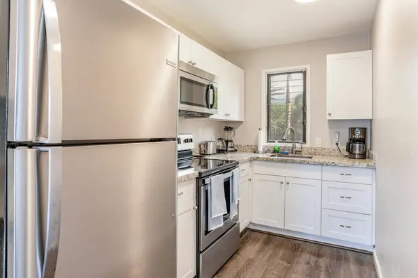 Modern Kitchen Ready For Island Feasts