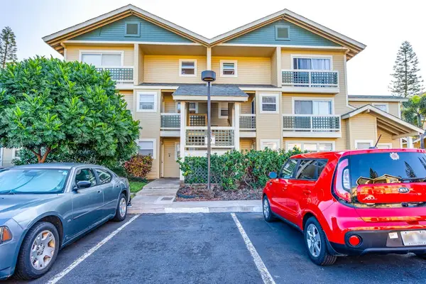 Well Maintained Condo Community Exterior