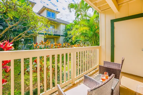 Cozy Balcony Retreat With Garden Views