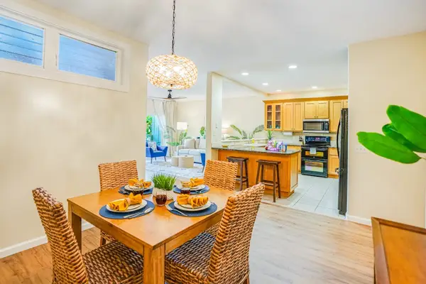 Bright Dining Space Near The Kitchen