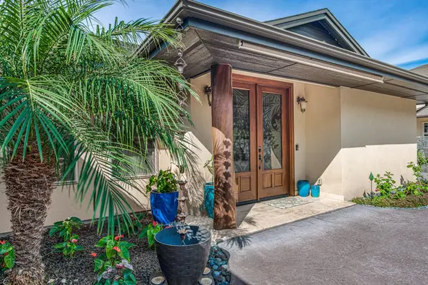Warm Island Entrance Awaits