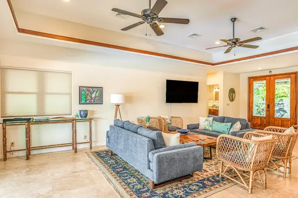 Spacious Living Room To Unwind