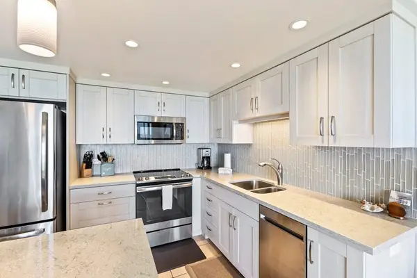 Fully Equipped Chef Inspired Kitchen