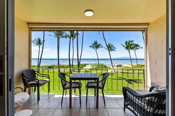 Breakfast With Panoramic Ocean Views