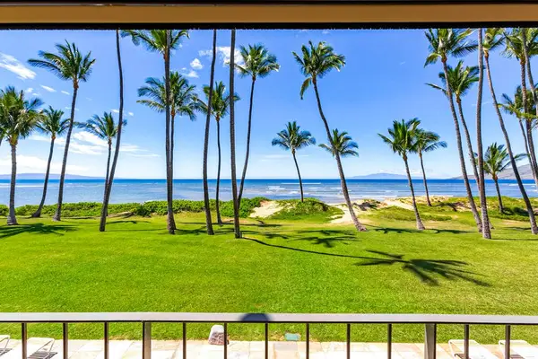 Expansive Oceanfront Green Space