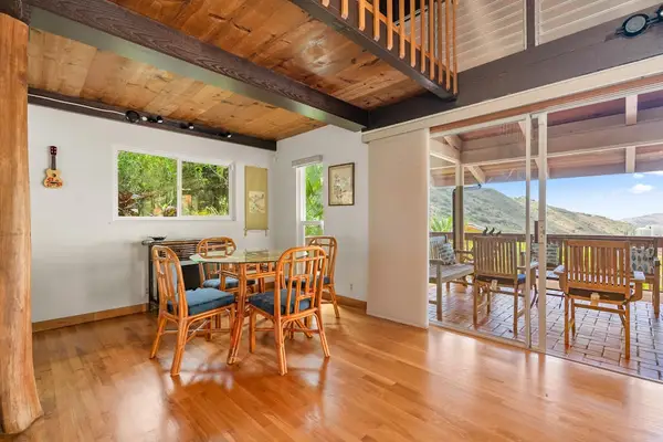 Dining area connecting indoor and outdoor spaces