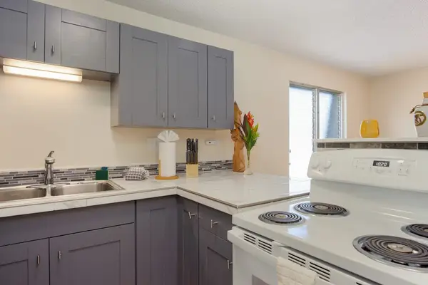 Full kitchen to enjoy for your extended stay.