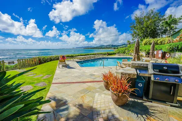 Resort pool with BBQ maker for sunny days