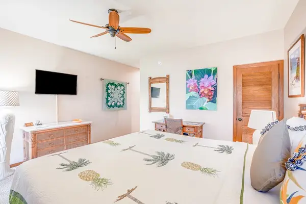 Relax where sunshine, ocean breezes, and comfort come together