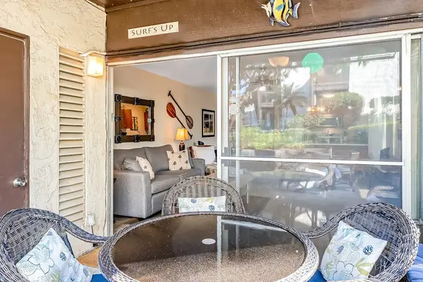 Spacious Outdoor Dining And Lounge Area