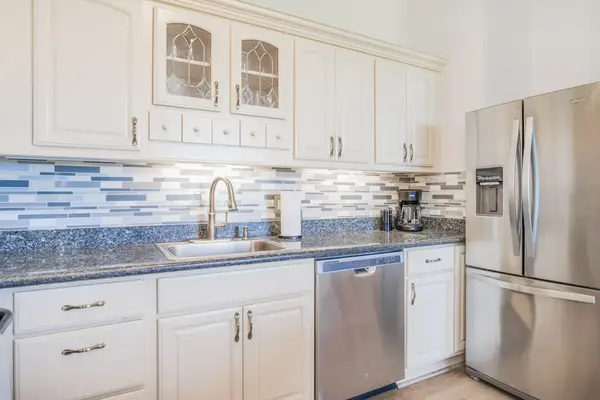 Fully Equipped Kitchen Ready For Every Meal