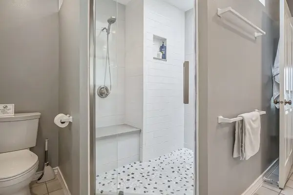 Freshen up easily in this welcoming bathroom