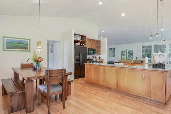 Sunlit Dining Table & Chef's Island