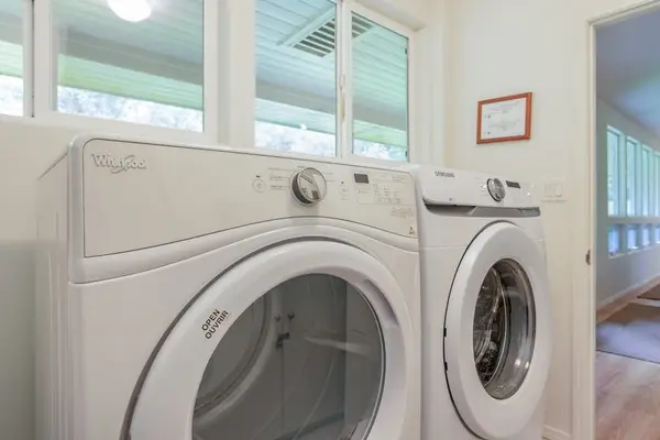 In-Unit Front-Load Washer & Dryer