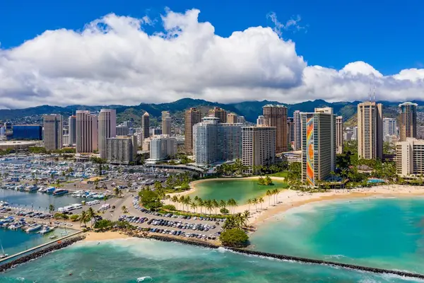 Where tropical escapes and urban comforts come together