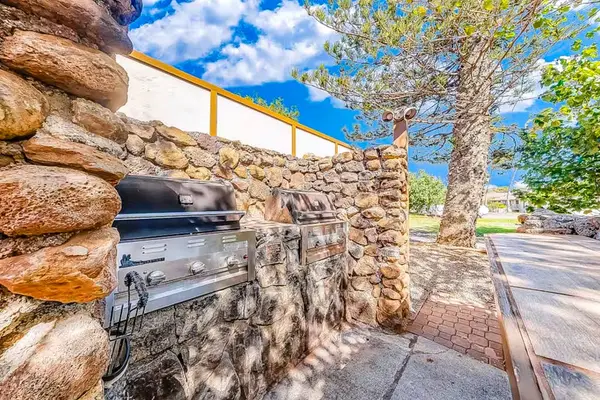 Fire up the outdoor BBQ grill for delicious meals under open skies daily