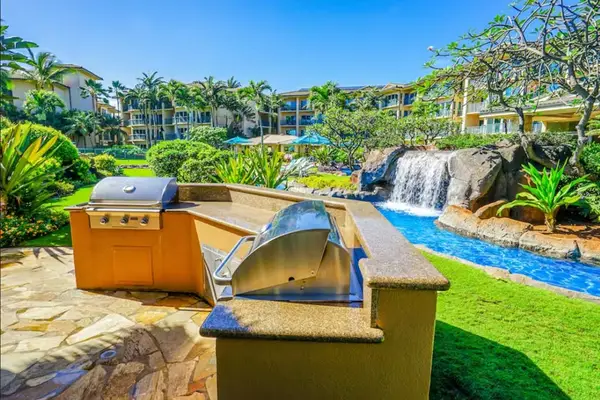 Outdoor BBQ Grilling Station & Patio Area